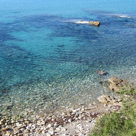 La Mer A 3 Minutes, La Cle D'Un Sejour Reussi ! Saint-Cyr-sur-Mer Luaran gambar